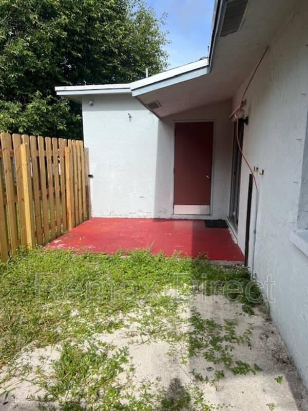 west palm beach Condo: 2675 lakehaven road w