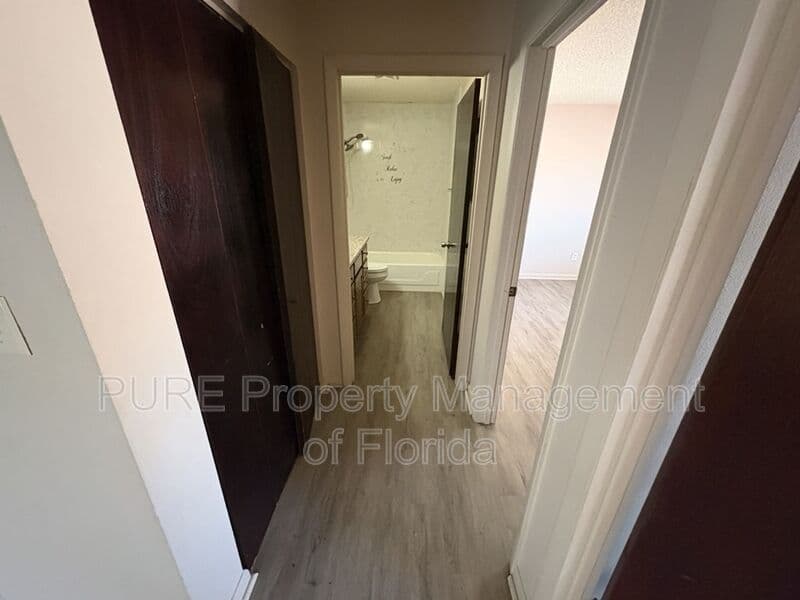 Ocala House: 2040 SE 40th St Rd 1-4