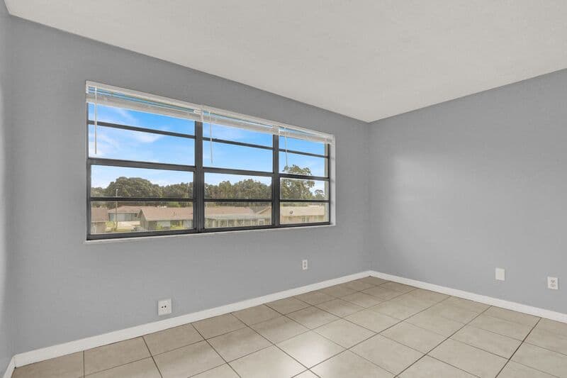 Fort Pierce House: 3104-3210 Louisiana Avenue