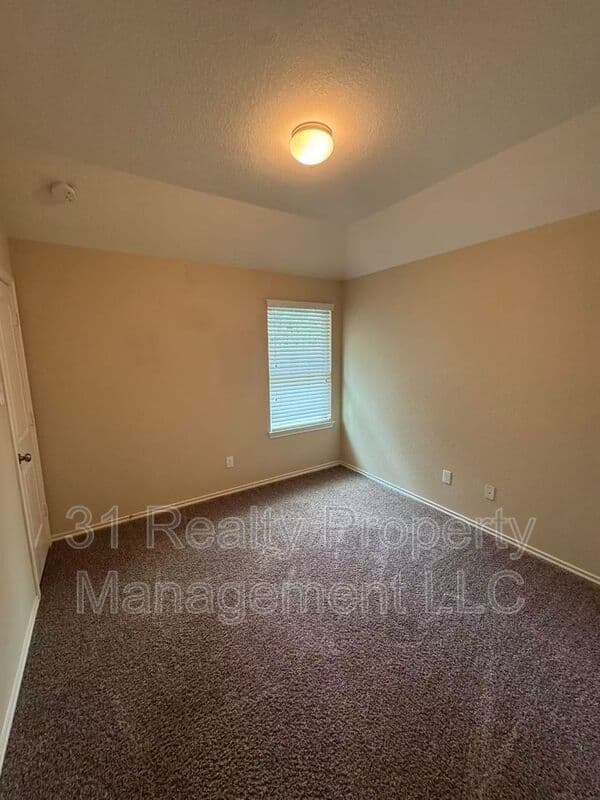 Houston House: 3411 Atherton Ridge Lane