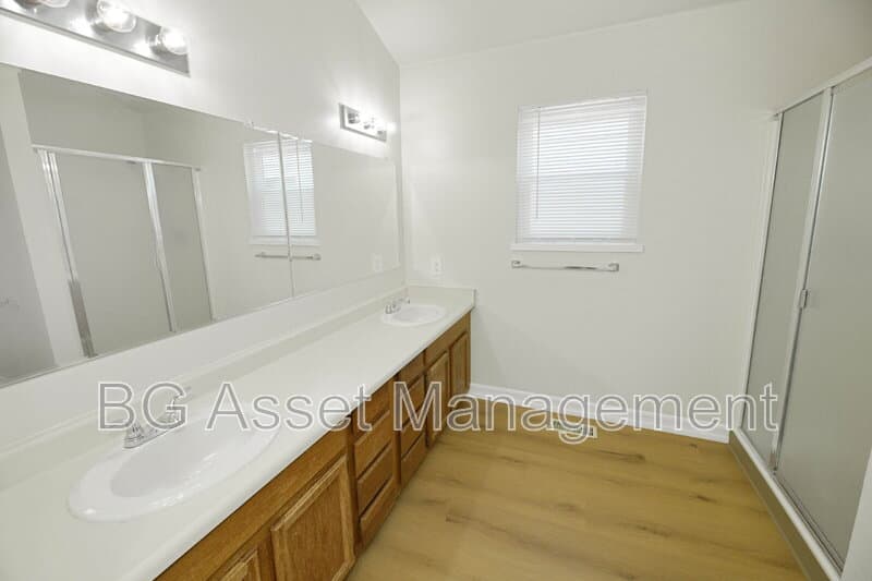 Rodeo House: 810 3rd St