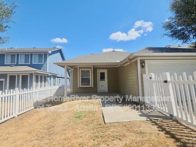 Round Rock House: 932 Monadale Trl