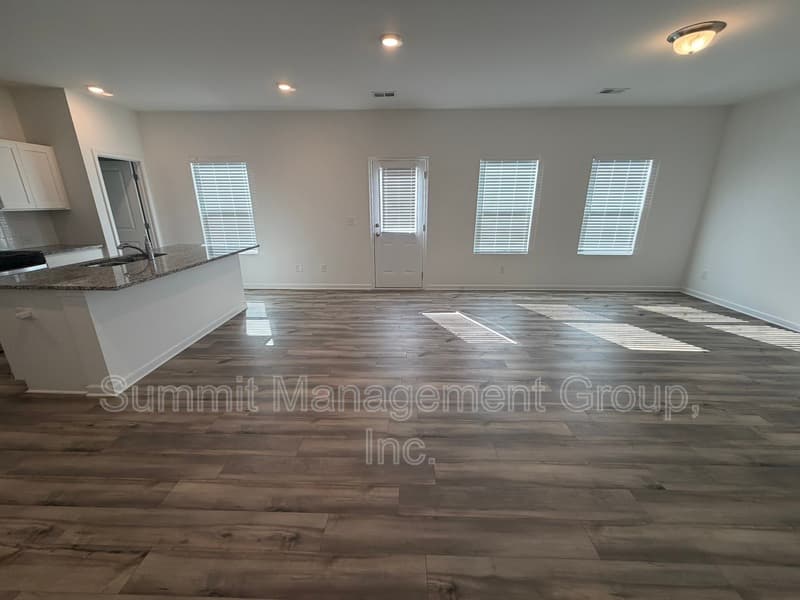 Conyers House: 2305 Hedgeview Road