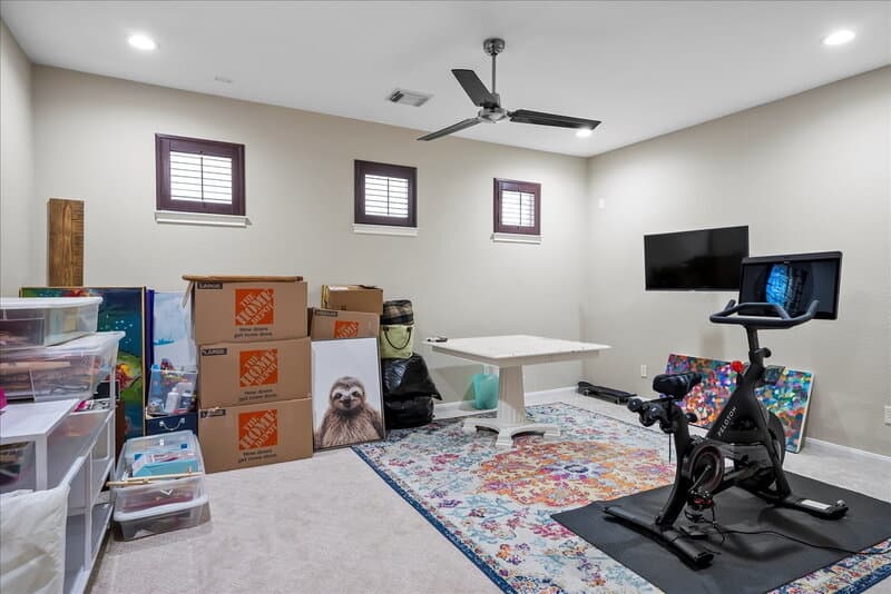 Austin House: 12921 Bloomfield Hills Lane