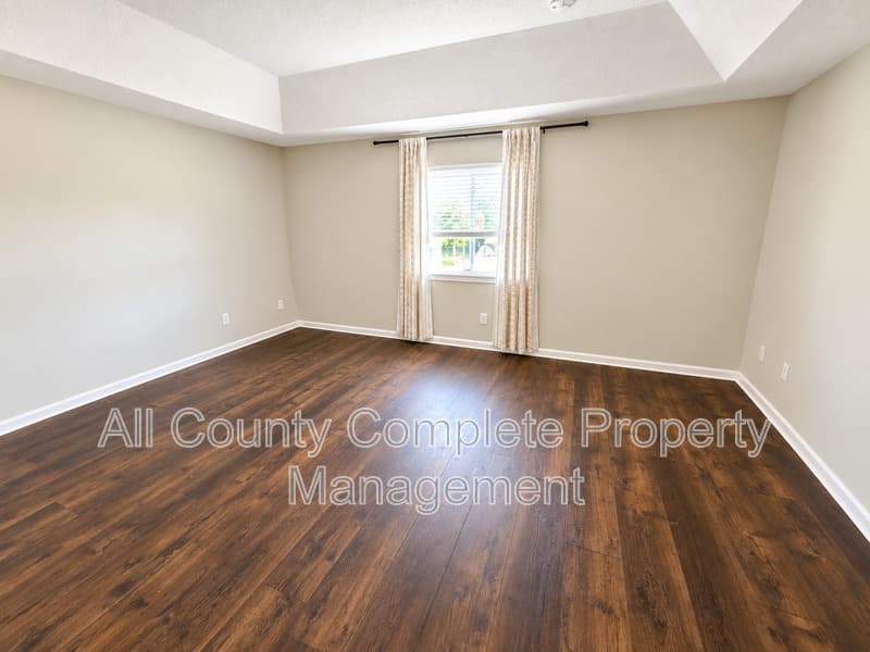 Jacksonville Townhome: 2311 Red Moon Dr.