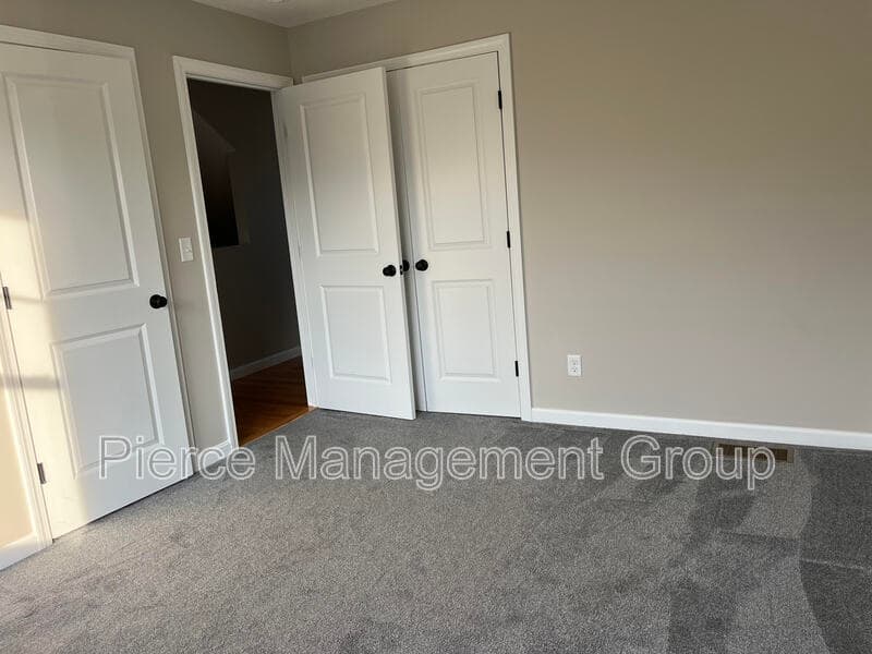Manchester Townhome: 6-21 Clarendon Way