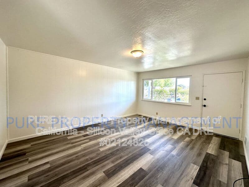 Watsonville House: 555 Bridge Street