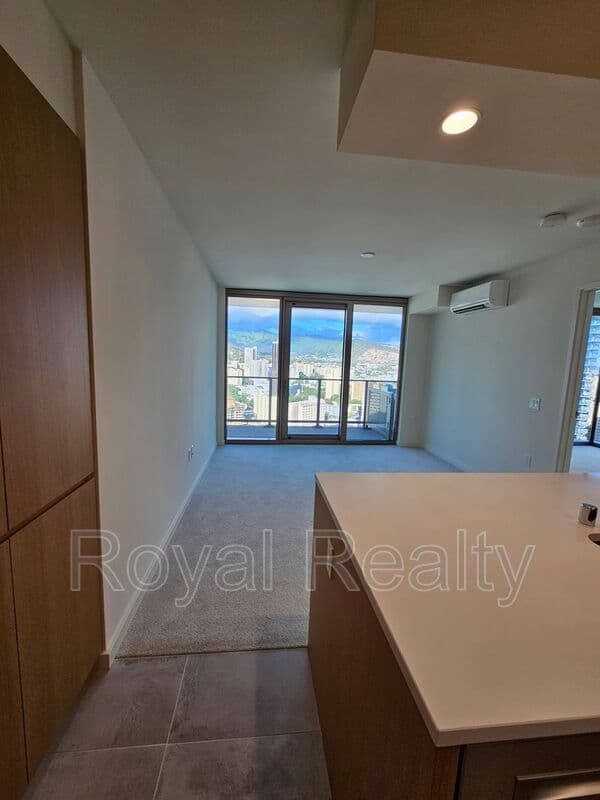 Honolulu Condo: 1388 Kapiolani Blvd