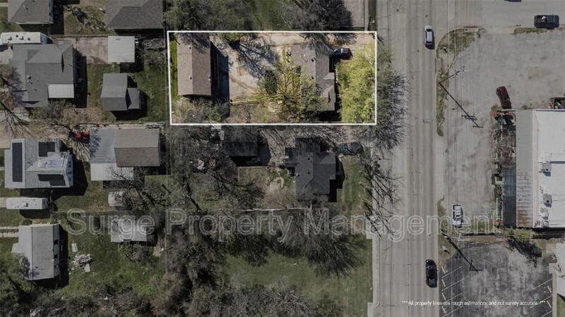 White Settlement Condo: 9021 White Settlement Road