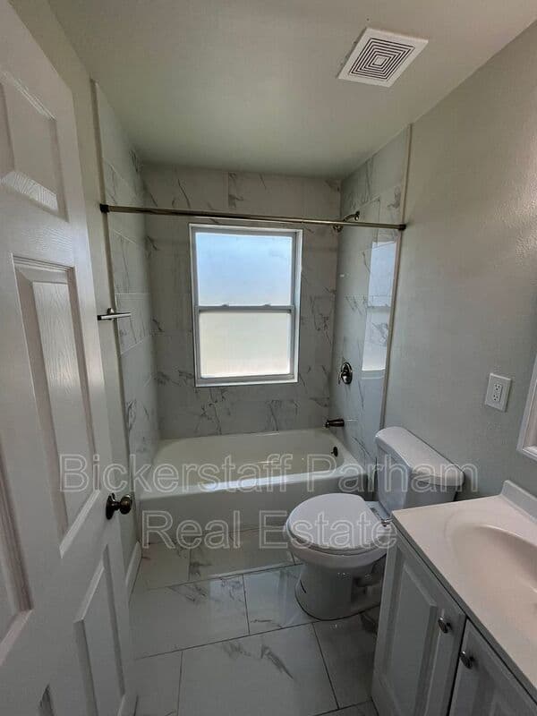 Columbus Condo: 1021 Adair Avenue