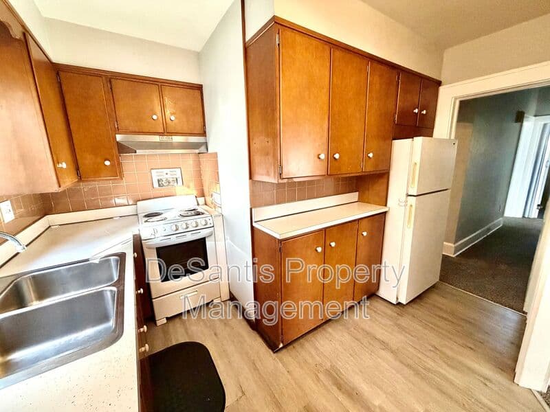 Beaver Falls Condo: 3421 5th Avenue