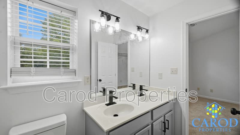 Greensboro Townhome: 302 Bridford Downs Dr.
