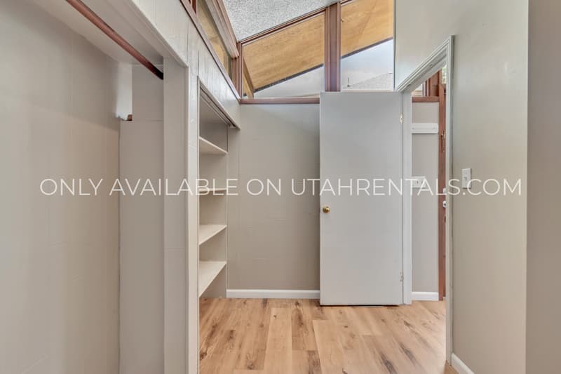 Salt Lake City Condo: 1073 E 200 S