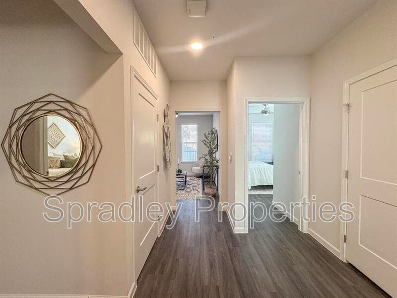 Belton Condo: 710 Shine St