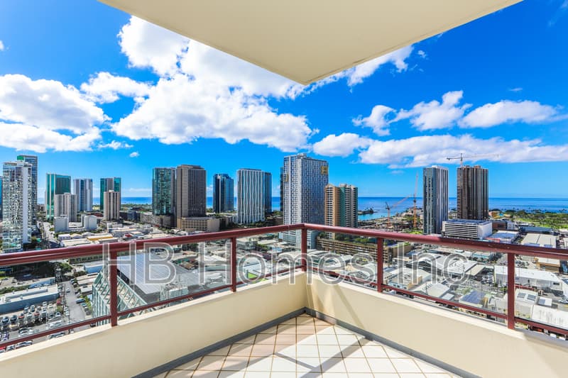 Honolulu Condo: 725 Kapiolani Boulevard #2402 - 1
