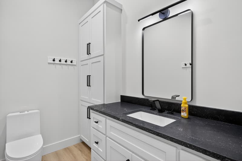 Horseshoe Bay House: 820 Broken Arrow