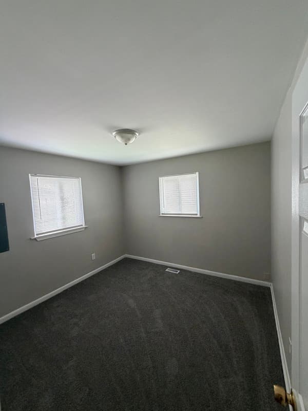 Inkster House: 29708 Grandview Street