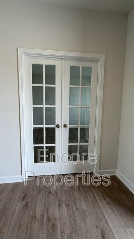 Fuquay-Varina House: 28 Reflection Parkway