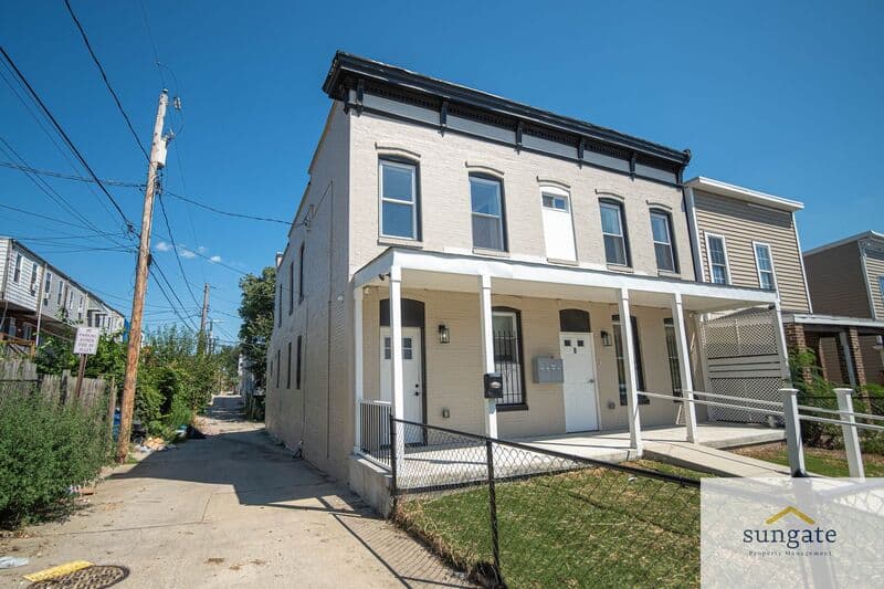 Baltimore Condo: 1602 Cypress St