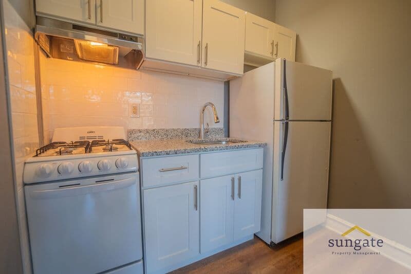 Baltimore Condo: 2635 N Charles St