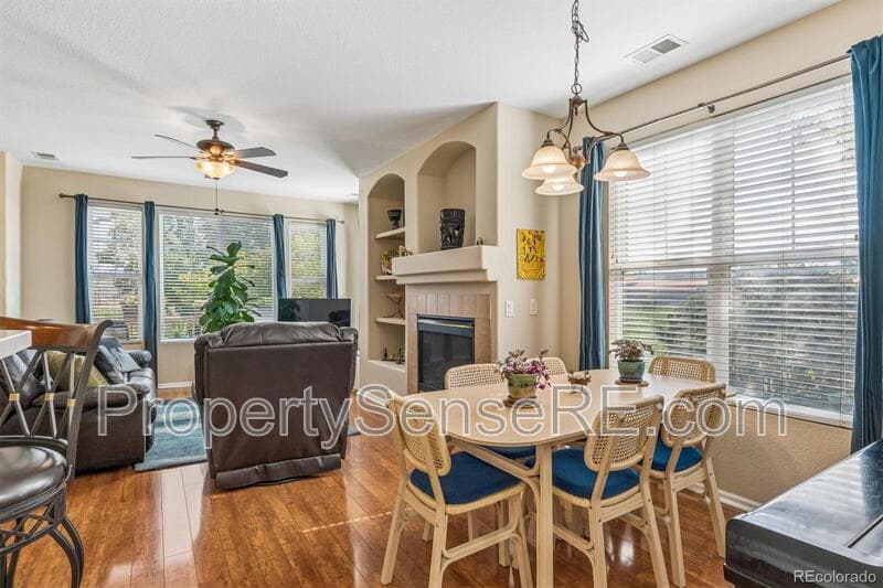 Aurora Townhome: 642 S Norfolk Way