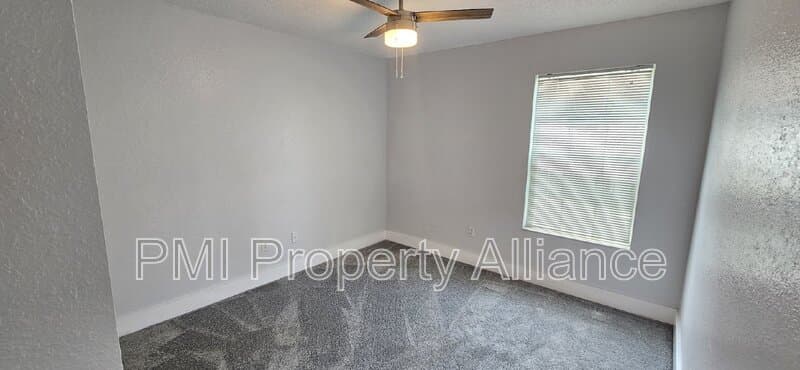 Kissimmee House: 2517 Davenport Cir