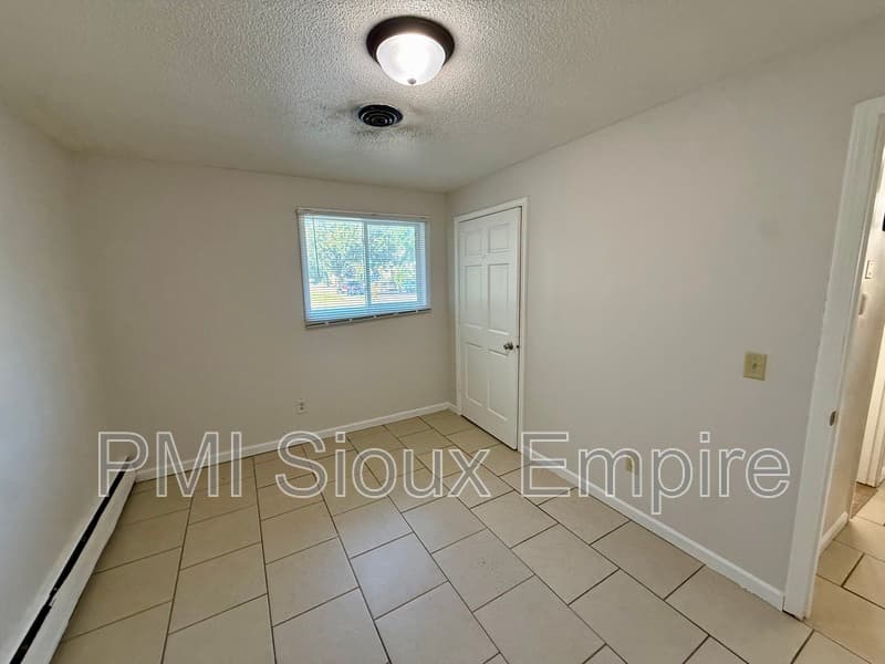 Sioux Falls Condo: 705 W 18th St