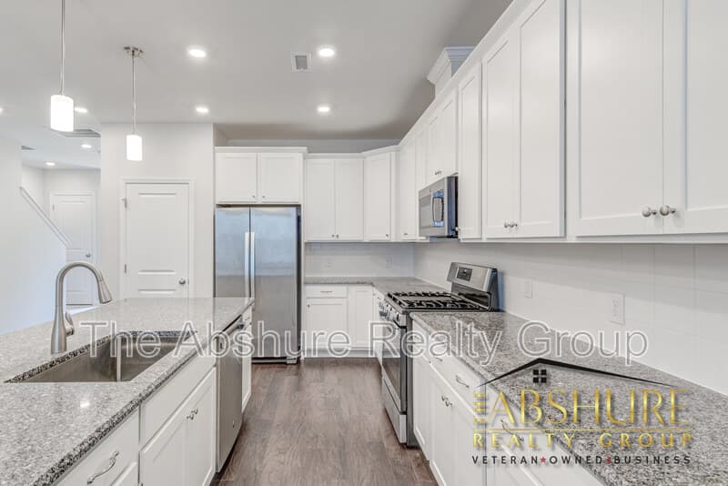 Durham Condo: 1053 Commack Drive