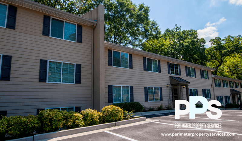 Atlanta House: 2145 Bolton Road NW