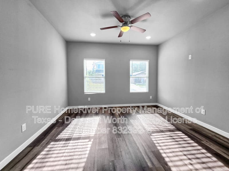 Fort Worth House: 1429 Missouri Ave