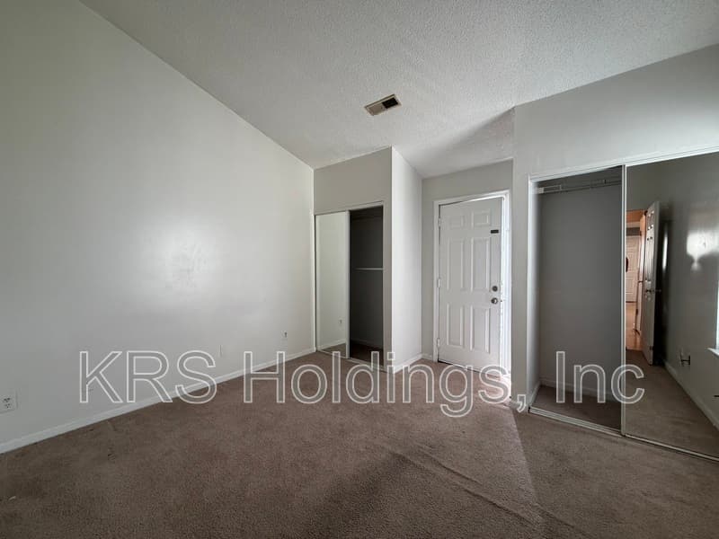 Hampton Condo: 64 Emeraude Plage