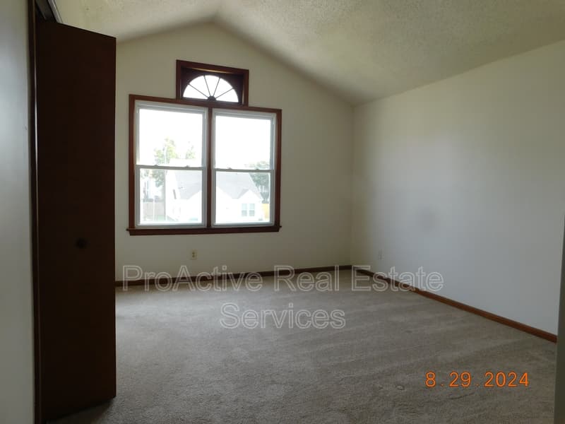 Virginia Beach House: 1461 Thamesford Dr.