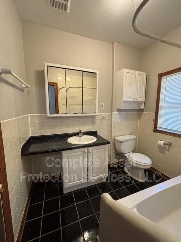 Hammond Condo: 1119 Wilcox St