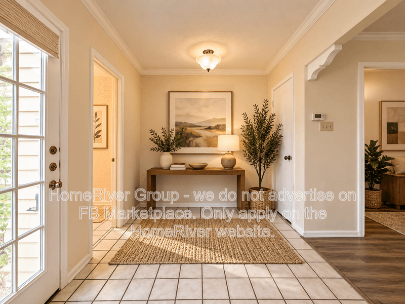 Austin Townhome: 8400 Jamestown Dr