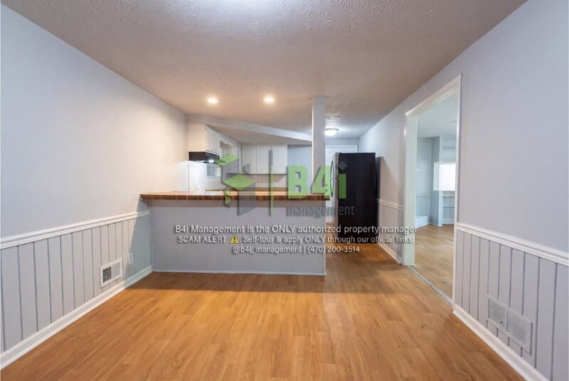 Douglasville House: 6331 Garnet Drive