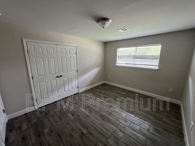 Baton Rouge House: 10444 Browning Dr.