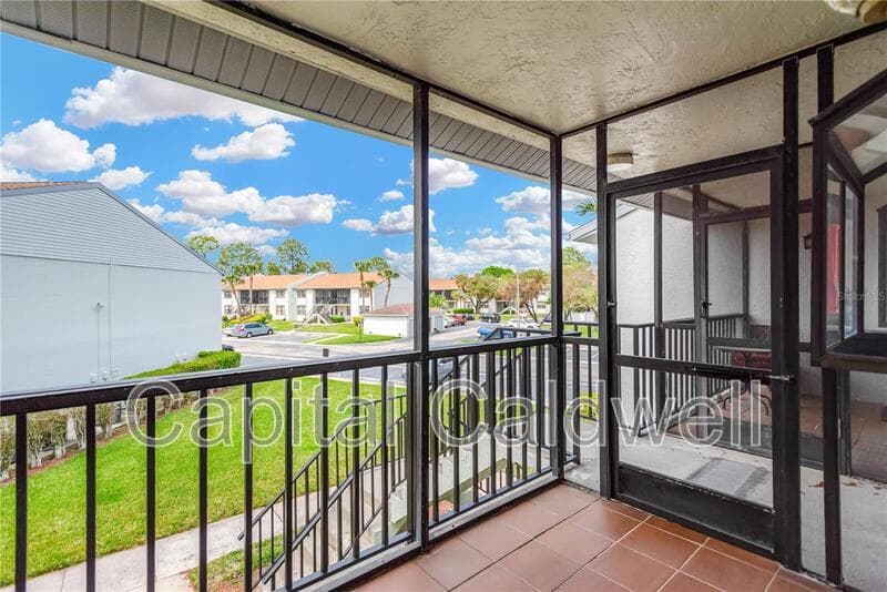 Clearwater Condo: 1900 Pelican Landing Blvd