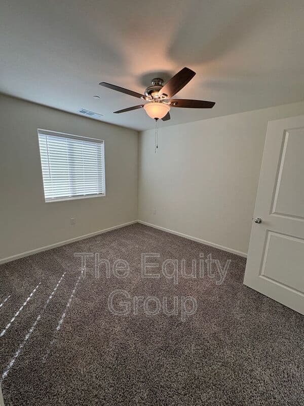 Visalia House: 30643 Marigold Road