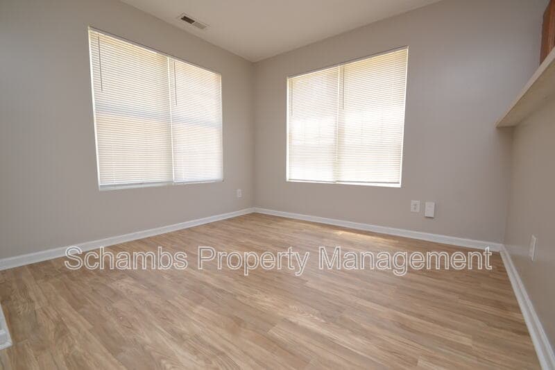 Raleigh Condo: 824 Cumberland St