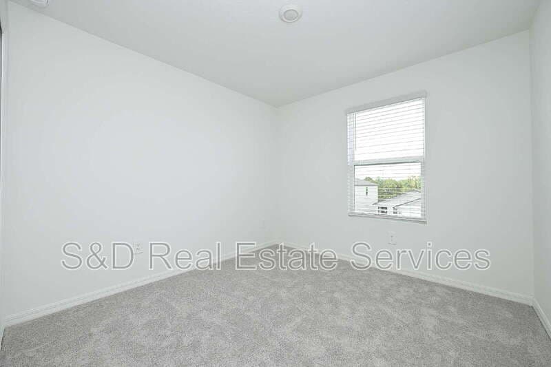 Lakeland House: 7847 Abagail Dr.
