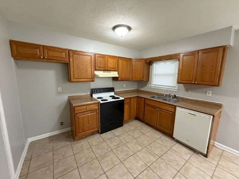 Horn Lake House: 2766 Normandy Cv