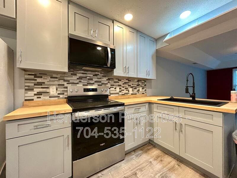 Fort Mill Townhome: 114 Joshua Case Ct