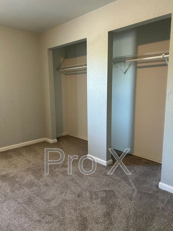 Springdale House: 403 Park St.