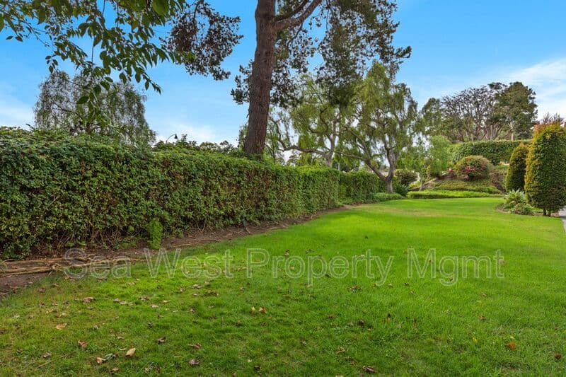 Carlsbad Condo: 6907 Quail Pl.