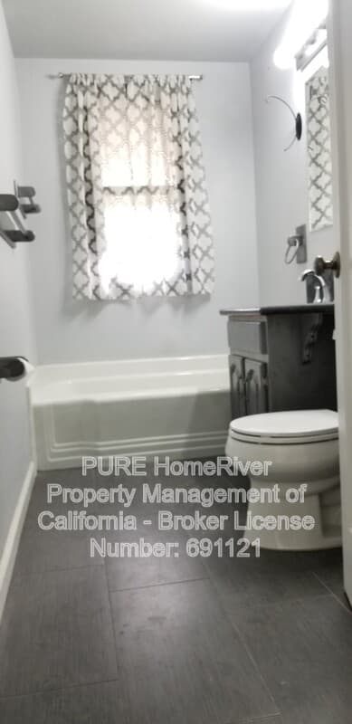 Sacramento House: 2571 Ione St