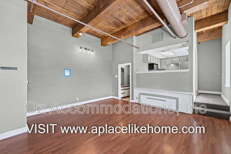 Kansas City Condo: 609 Central St