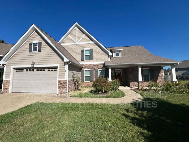 Fayetteville House: 3416 Whispering Meadow Lane