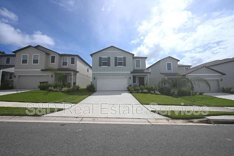 Lakeland House: 7847 Abagail Dr.
