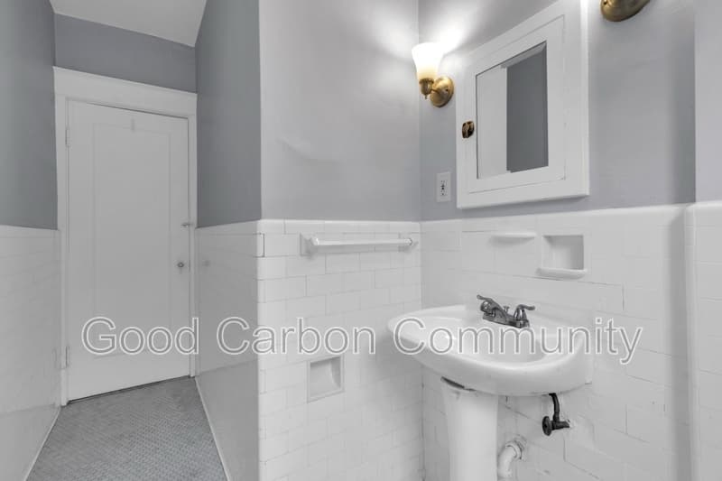 Buffalo Condo: 2720 Main St