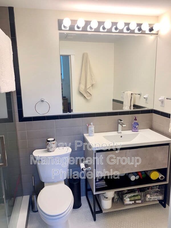 Wyndmoor Condo: 1400 E Willow Grove Ave